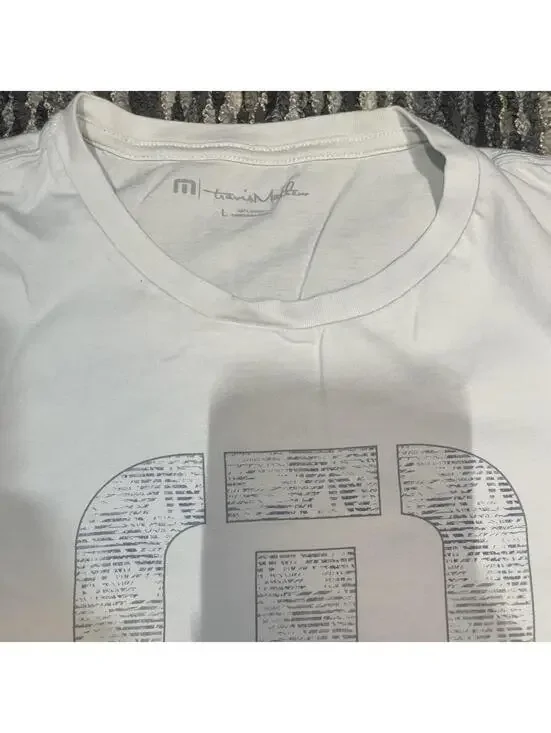 Travis Mathew Logo T Shirt White Short Sleeve Crew Neck Mens Size Large - Picture 2 of 6